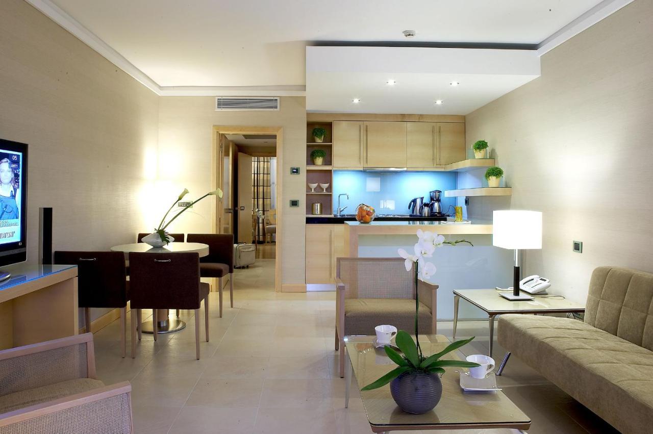 איקסיה Abav2 Suites By Rodos Palace מראה חיצוני תמונה